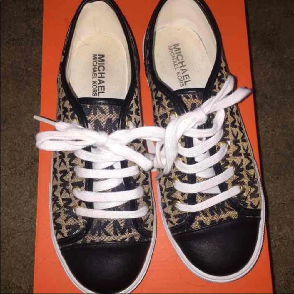 Michael Kors size 5.5 sneakers